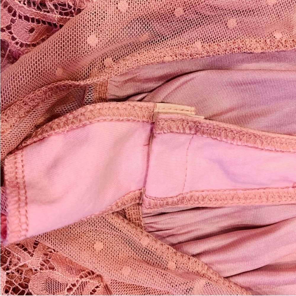Free People Melrose Lace Bodysuit Open Back Pink Size Small - Picture 10 of 12